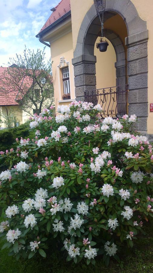 Penzion Romance Vyssi Brod Exterior foto